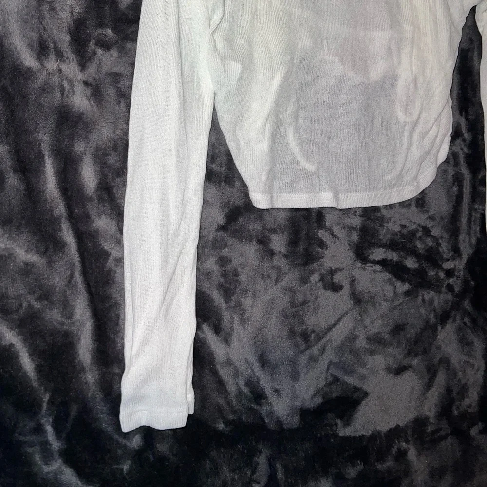 Princess Polly Zoey Sheer Top Size 2 - Picture 13 of 16